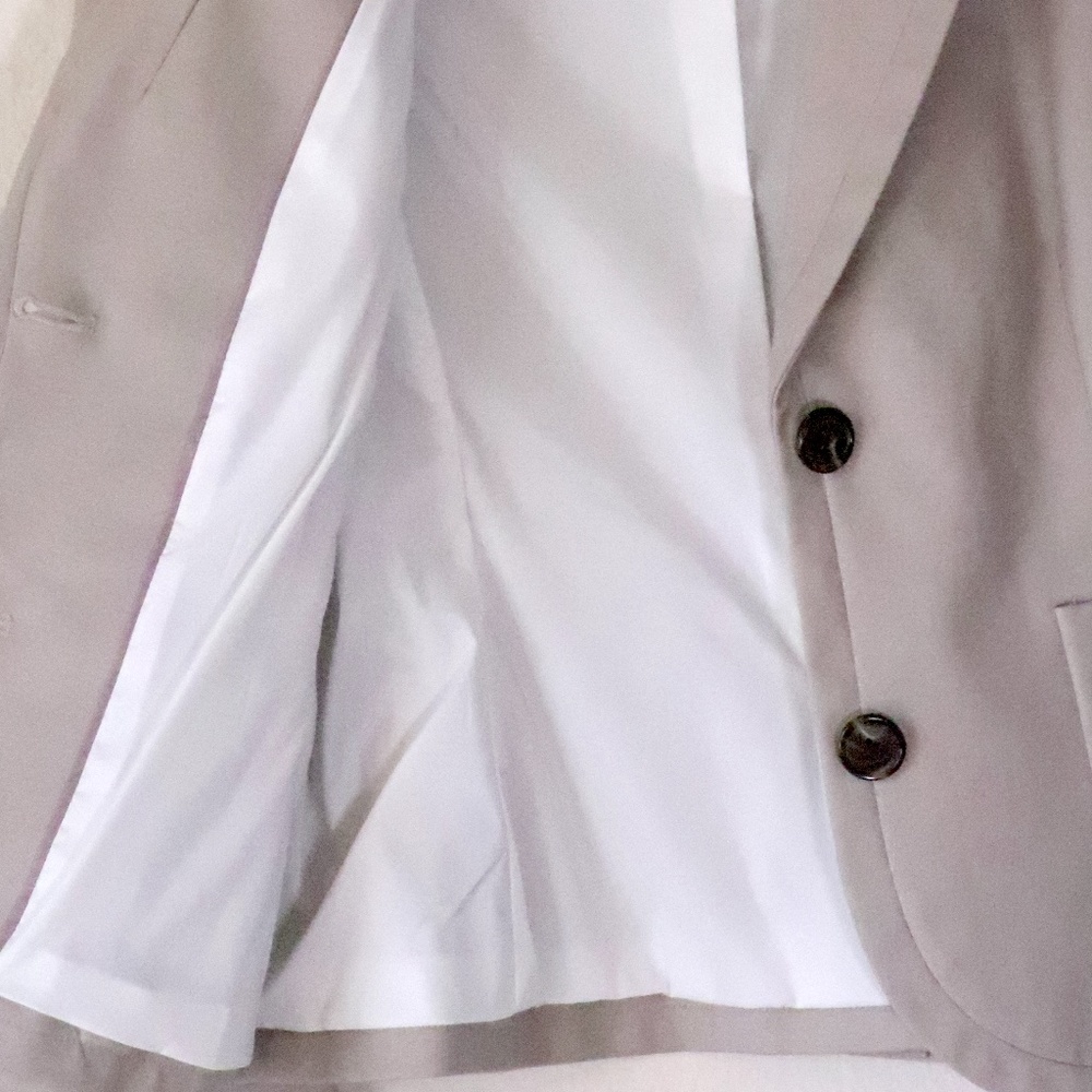 Casual stone colored tailored single breasted cotton blazer - Picture 7 of 9